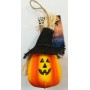 Appendino Zucca con cappello